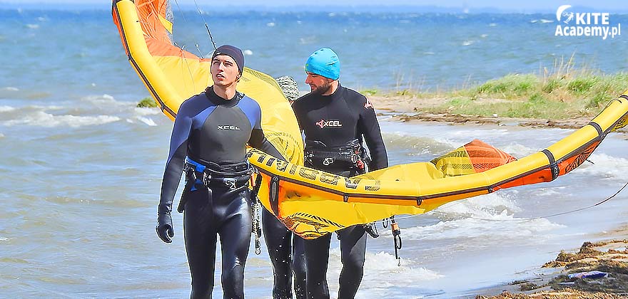 kitesurfing kursy